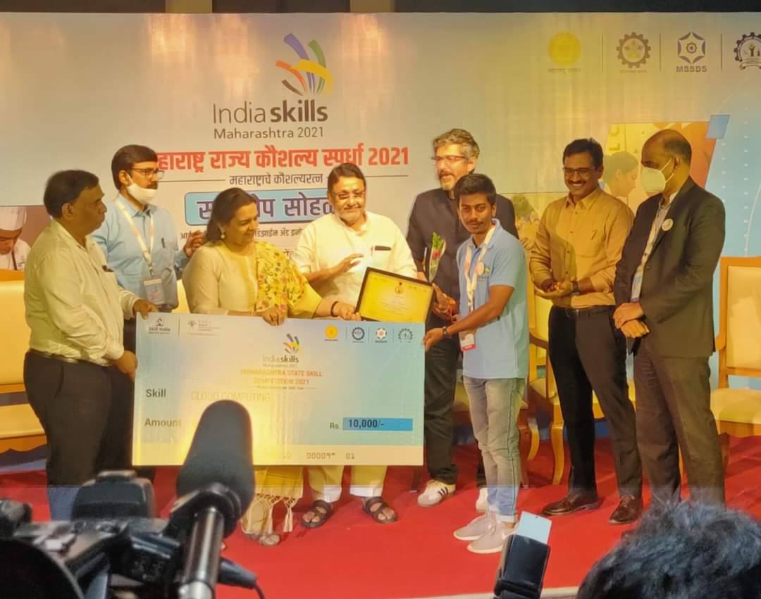 GOLD MEDAL in Cloud Computing at Maharashtra State Skill Competition 2021 under the World Skills Championship